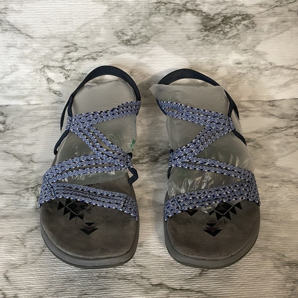 Skechers, reggae, Memory foam sandals. - Picture 2 of 12